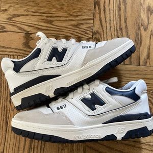 NWOT New Balance 550